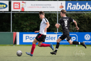 Foto's Roda'46 Leusden 1 - v.v. Hierden 1 - 30 augustus 2021 foto 5/16