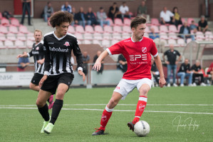 Foto's v.v. Hierden 1 - Bennekom 1 - 25 september 2021 foto 1/15