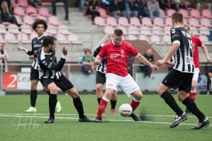 Foto's v.v. Hierden 1 - Bennekom 1 - 25 september 2021 foto 11/15