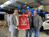 v.v. Hierden feliciteert Eszet Handelsgroep met het 50 jarig bestaan!