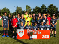 Mikel Mathurin en David van Nieuwenhuizen vertegenwoordigen Hierden bij de regio selectie in Hulshorst
