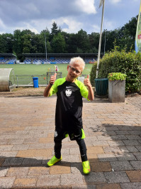 Bas Pastoor uit de JO8-1 traint mee bij Vitesse