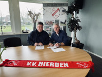 Bert van Hunenstijn en Bas de Raat tekenen officieel hun contract voor volgend seizoen!
