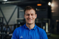Bjorn van Veggel nieuwe verzorger v.v. Hierden