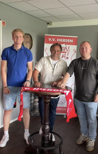NIEUWS | Overeenkomst met diverse jeugdtrainers ondertekend