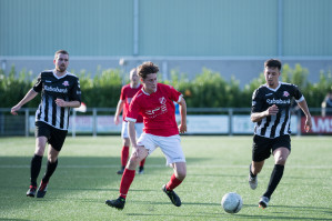 Foto's v.v. Hierden 1 - Bennekom 1 - 26 oktober 2019 foto 11/35