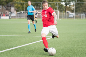 Foto's v.v. Hierden 1 - Bennekom 1 - 26 oktober 2019 foto 13/35