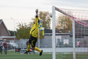 Foto's v.v. Hierden 1 - Bennekom 1 - 26 oktober 2019 foto 25/35