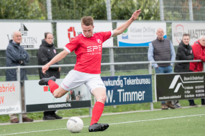 Foto's v.v. Hierden 1 - Bennekom 1 - 26 oktober 2019 foto 32/35
