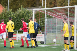 Foto's v.v. Hierden 1 - Dos Kampen 1 - 9 november 2019 foto 30/30