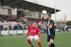 Foto's v.v. Hierden 1 - KHC 1 - 23 november 2019 foto 5/32