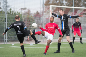 Foto's v.v. Hierden 1 - KHC 1 - 23 november 2019 foto 25/32