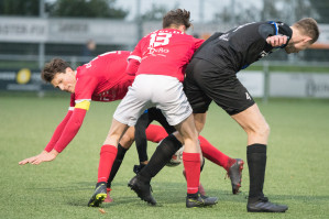 Foto's v.v. Hierden 1 - KHC 1 - 23 november 2019 foto 30/32
