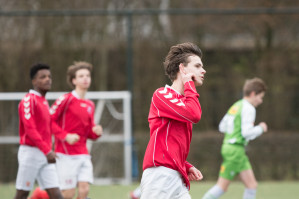 Foto's asv Dronten JO17-4 - Hierden JO17-2 - 7 december 2019 foto 16/24