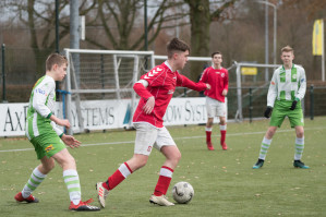 Foto's asv Dronten JO17-4 - Hierden JO17-2 - 7 december 2019 foto 20/24