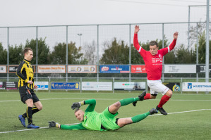 Foto's v.v. Hierden 1 - DOS'37 1 - 14 december 2019 foto 10/11