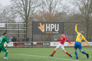 Foto's DZC '68 1 - v.v. Hierden 1 - 25 januari 2020 foto 7/26