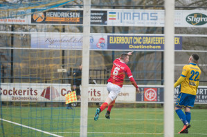 Foto's DZC '68 1 - v.v. Hierden 1 - 25 januari 2020 foto 10/26