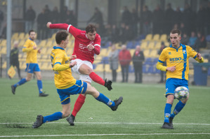 Foto's DZC '68 1 - v.v. Hierden 1 - 25 januari 2020 foto 17/26