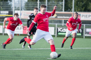 Foto's v.v. Hierden 1 - csv Apeldoorn 1 - 1 februari 2020 foto 27/36