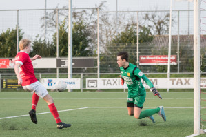 Foto's v.v. Hierden 1 - csv Apeldoorn 1 - 1 februari 2020 foto 31/36