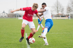 Foto's sv DFS 1 - v.v. Hierden 1 - 8 februari 2020 foto 6/21