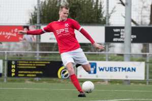 Foto's v.v. Hierden 1 - SDV Barneveld 1 - 15 februari 2020 foto 11/28