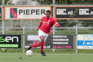 Foto's v.v. Hierden 1 - SDV Barneveld 1 - 15 februari 2020 foto 14/28