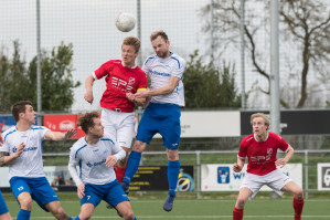 Foto's v.v. Hierden 1 - SDV Barneveld 1 - 15 februari 2020 foto 17/28