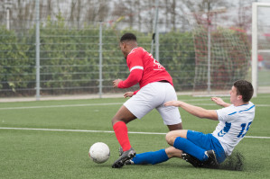 Foto's v.v. Hierden 1 - SDV Barneveld 1 - 15 februari 2020 foto 25/28