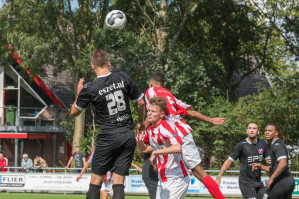 Foto's IJVV 1 - v.v. Hierden 1 - 22 augustus 2020 foto 7/39