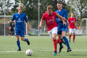 Foto's v.v. Hierden 1 - IJVV 1 - 29 augustus 2020 foto 3/18