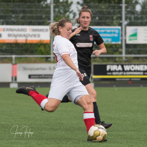Foto's v.v. Hierden VR1 - Terschuurse Boys VR1 - 26 september 2020 foto 15/20