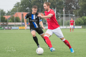Foto's v.v. Hierden 1 - KHC 1 - 3 oktober 2020 foto 14/16