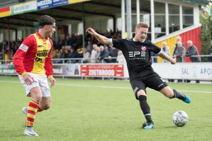 Foto's CSV Apeldoorn - v.v. Hierden 1 - 5 oktober 2019 foto 12/24